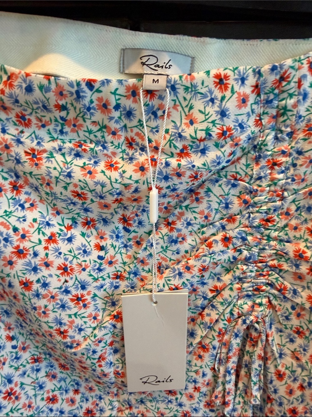 ๐โค๏ธ๐ค RAILS Floral Ruffle Mini Skirt ๐คโค๏ธ๐ - Picture 4 of 5